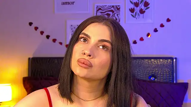 AdrianaTorres Live XXX-Chat