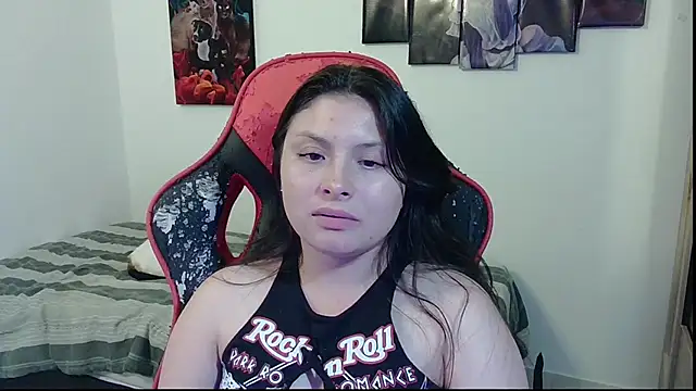 Czat XXX na żywo – yessica_gomez01