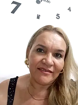 charlotte_milf30 Live XXX Chat