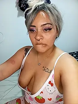 RubyCastellanos_XXXX Live XXX Chat