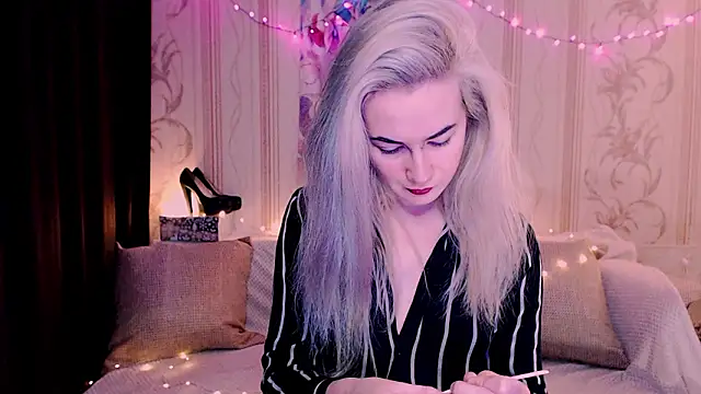 xxxcharismaaa Chat XXX in diretta