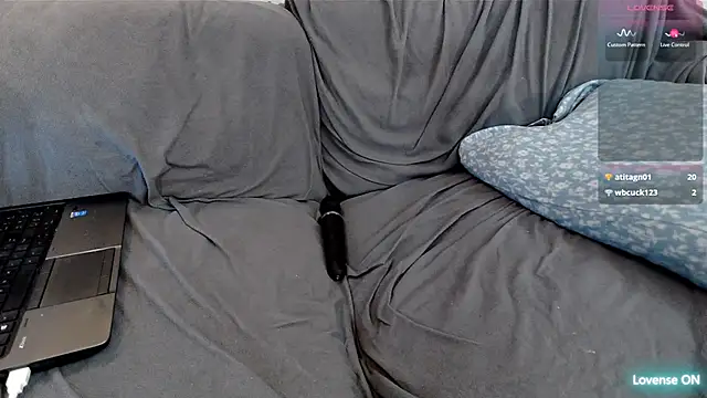 EmoDream1998 Live XXX Chat