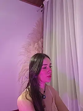 Kate_Amaretto_'s Live XXX Chat