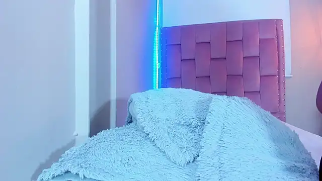 Roxy_Stoneen Live XXX chat