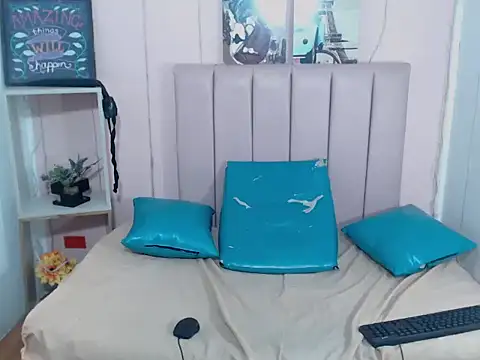 casandraroberthrs707 现场XXX聊天