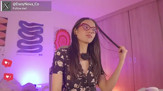 DanyNova_Co Live XXX-Chat