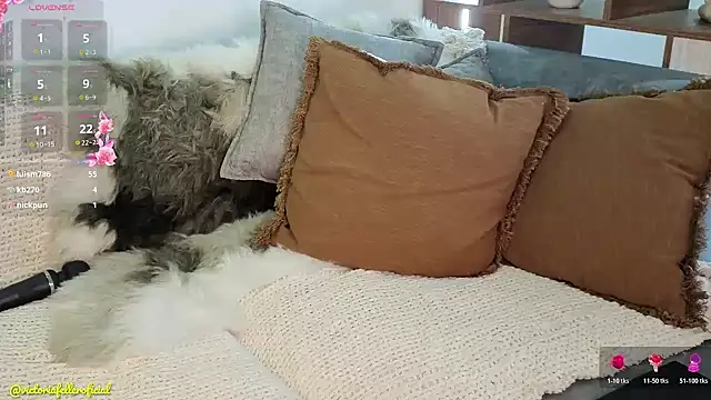 VictoriaFeller 即時 XXX 聊天