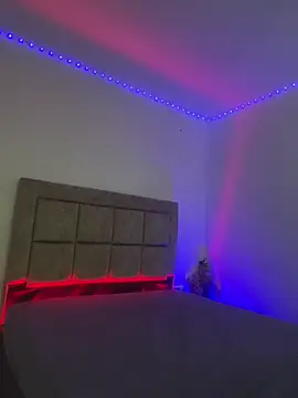 EmilyNoir1's Live XXX Chat