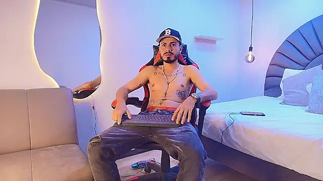 XXX chat uživo modela MatthewCullen