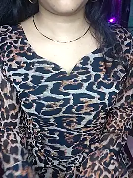 Saumyy élő XXX-chatje