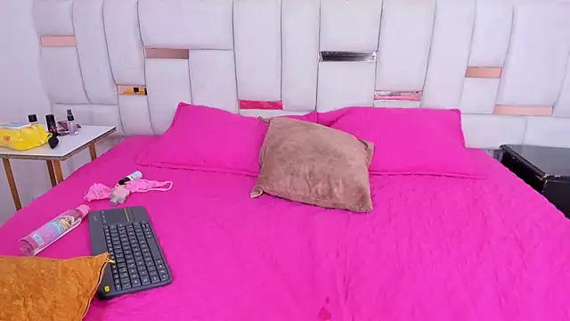 hermione_brown's Live XXX Chat