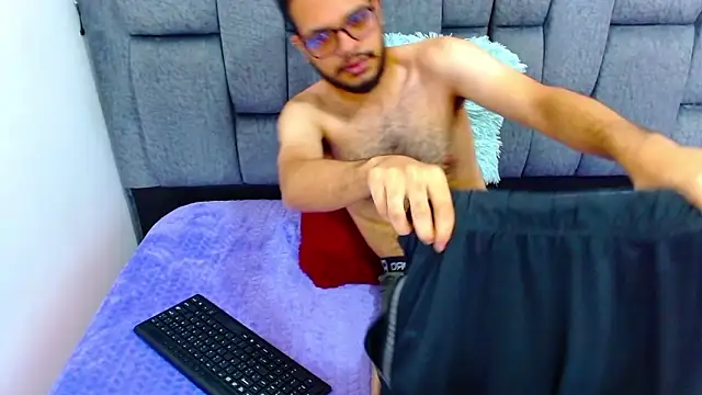 XXX chat uživo modela J_black_