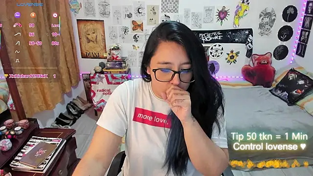 Cherry_blush_: απευθείας συνομιλία ΧΧΧ