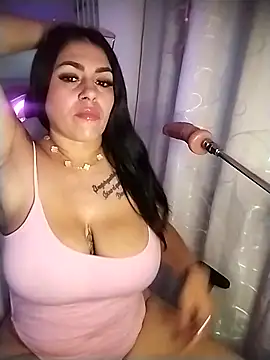 Živý XXX chat chelaqueen_