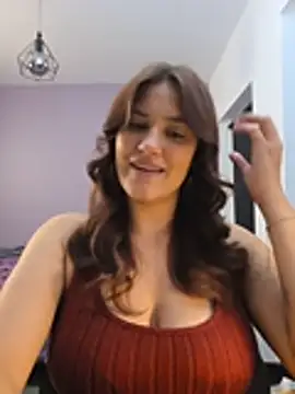 MiaRides19 Chat XXX in diretta