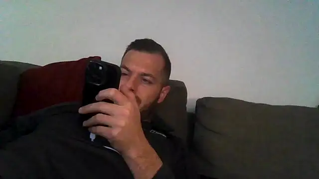 cheekycherryx Adlı Modelin Canlı XXX Sohbeti