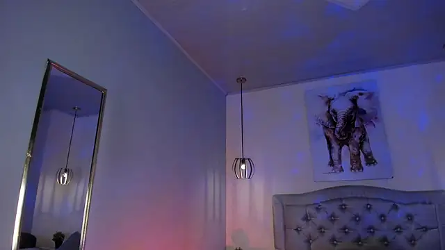 Chat +18 de ayshel__ ao vivo