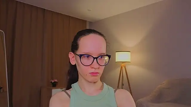 Онлайн чат XXX BettyBrowni