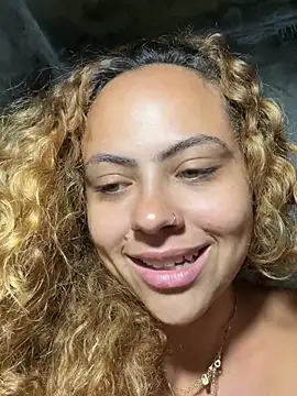 Онлайн чат XXX Chloe_Leaozinho