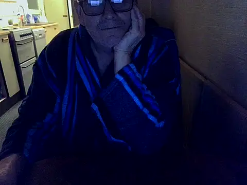 daddyflash Adlı Modelin Canlı XXX Sohbeti