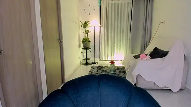 دردشة NikaVelvet1 الجنسية المباشرة