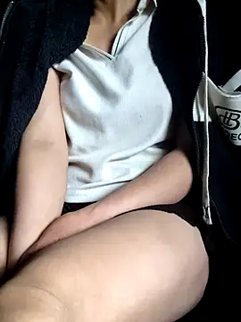 Congee-666 élő XXX-chatje