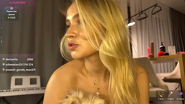 Sexy_Katze 网络视讯表演