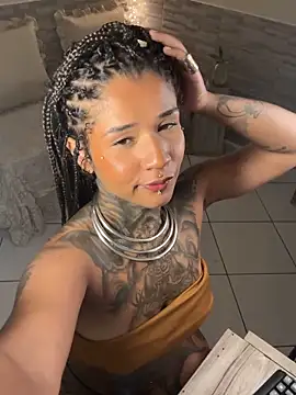 xbigpeach – Naživo XXX chat