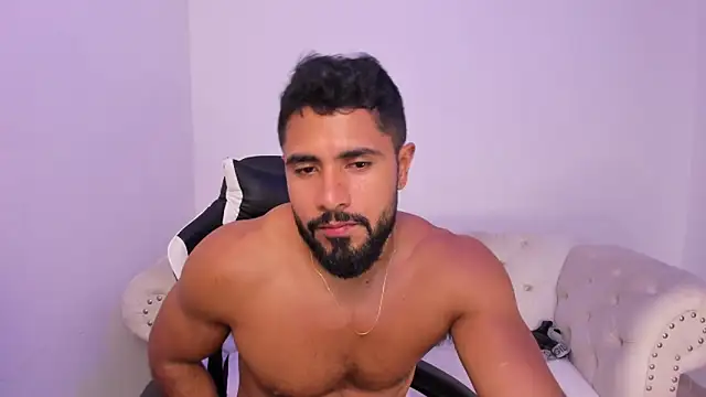 Santiago_huntt Show Webcam
