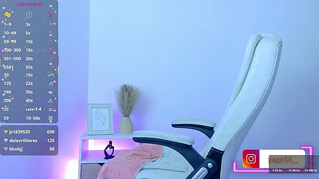 Chatroom XXX en direct de Liah__19