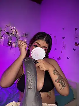 Solaangel_ Chat XXX in diretta