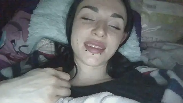 Chat XXX en directo de Trinsy_Love