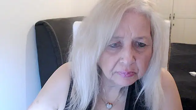 SusiLifeXXX: απευθείας συνομιλία ΧΧΧ