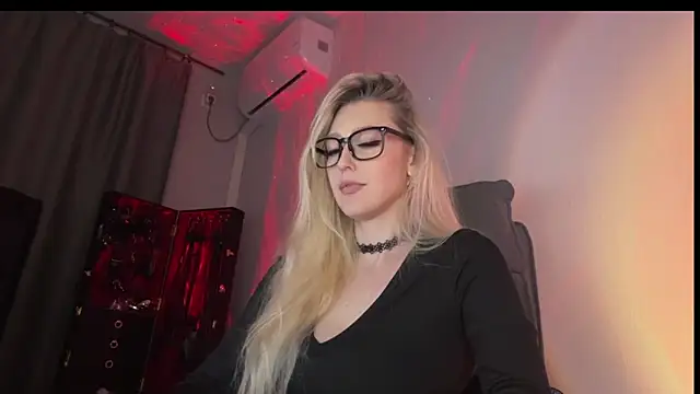 Živý XXX chat Liya_Liss