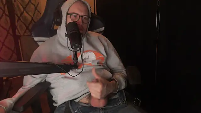 chicostick413's Webcam Show