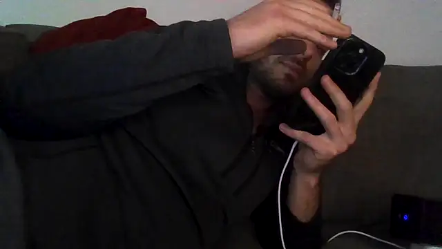 cheekycherryx's Live XXX Chat