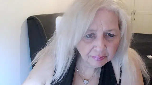 XXX chat uživo modela SusiLifeXXX