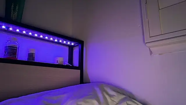 Вебкам-шоу yourmila1