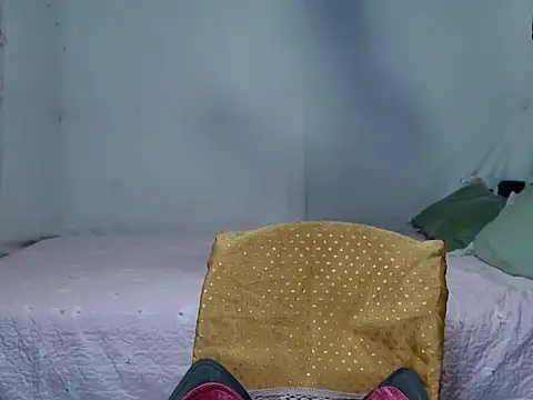 HelenaM live XXX chat