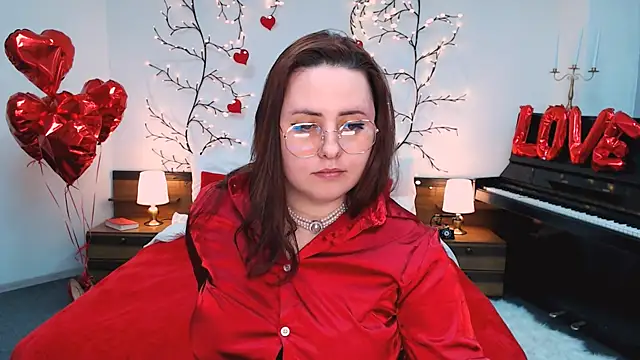 Chat +18 de Hennessy_bunny ao vivo