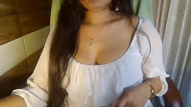 Yashika_Loves – Naživo XXX chat