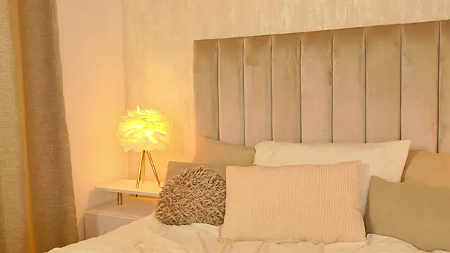 DannaRiles_ Live XXX-chat