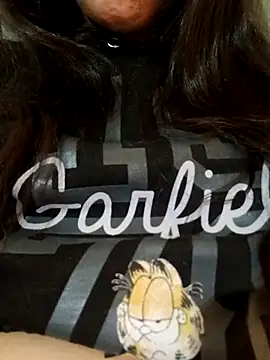 Chat XXX ao vivo de Souad365