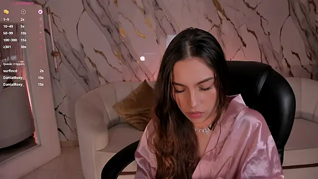 แชท XXX สดของ MarianneLane