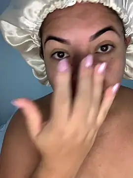 Chat XXX ao vivo de NayraLimaOfficial