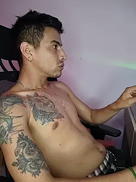Chat +18 de Juann-cock ao vivo