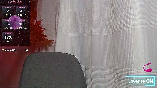 Moon_Shard's Live XXX Chat