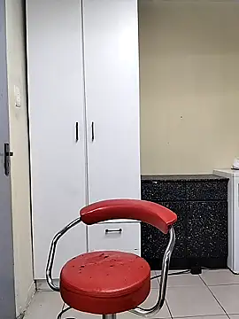 Pertunjukan Kamera Web LUNAARXO1