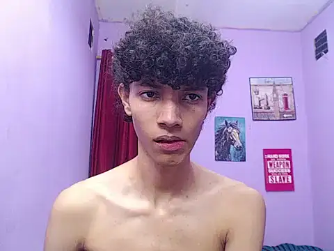 Chat +18 de bigcock_twinks ao vivo