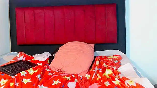 AMARYXS Adlı Modelin Canlı XXX Sohbeti